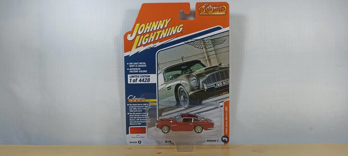 AUTO ASTON MARTIN DB5 1966