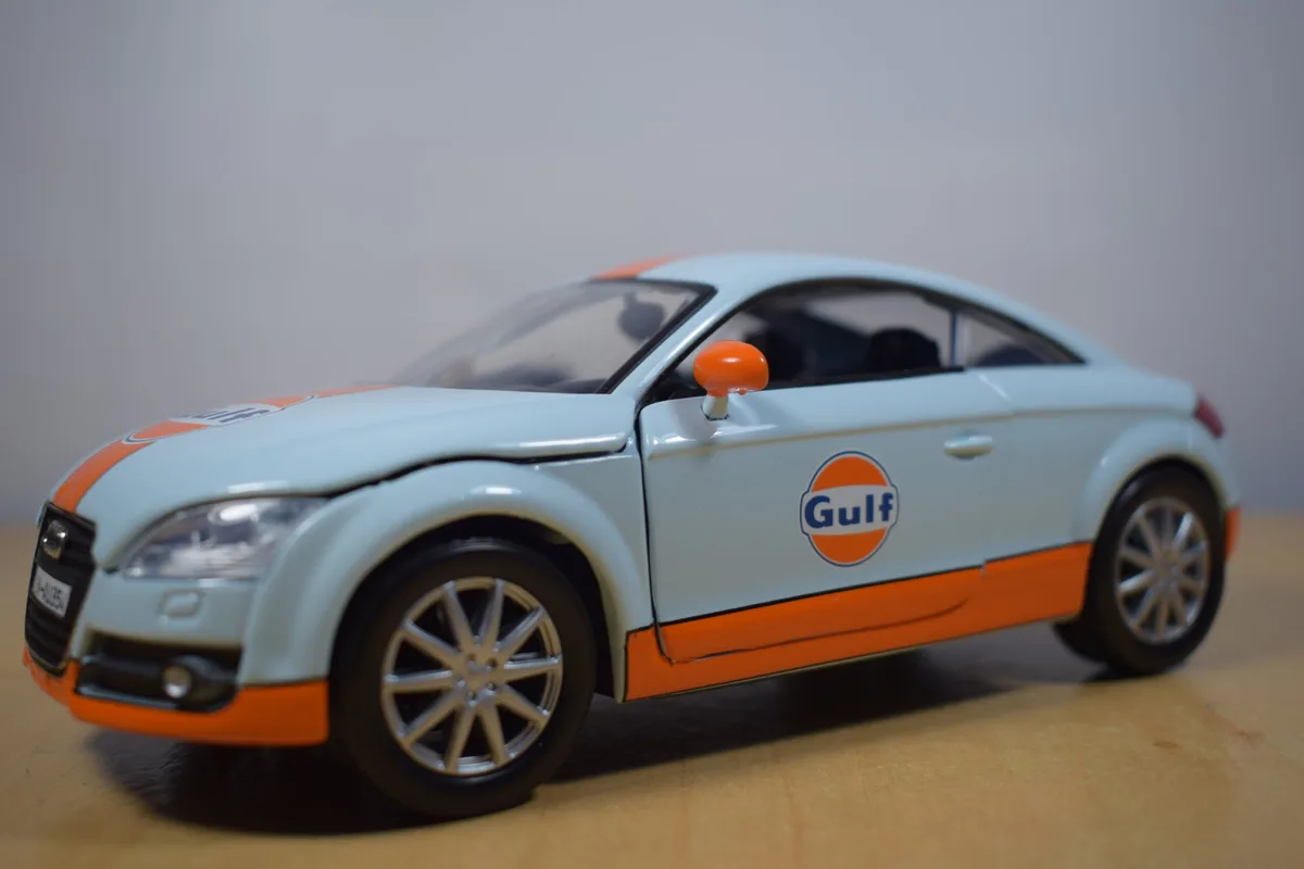 AUTO AUDI TT COUPE