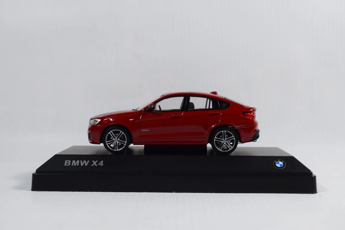 AUTO BMW X4