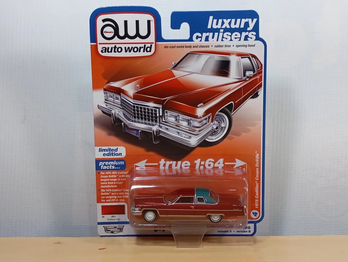 AUTO CADILLAC COUPE DE VILLE 1975