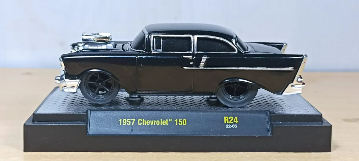 AUTO CHEVROLET 150  1957