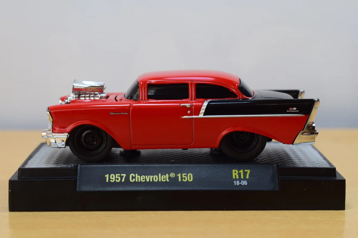 AUTO CHEVROLET 150 1957