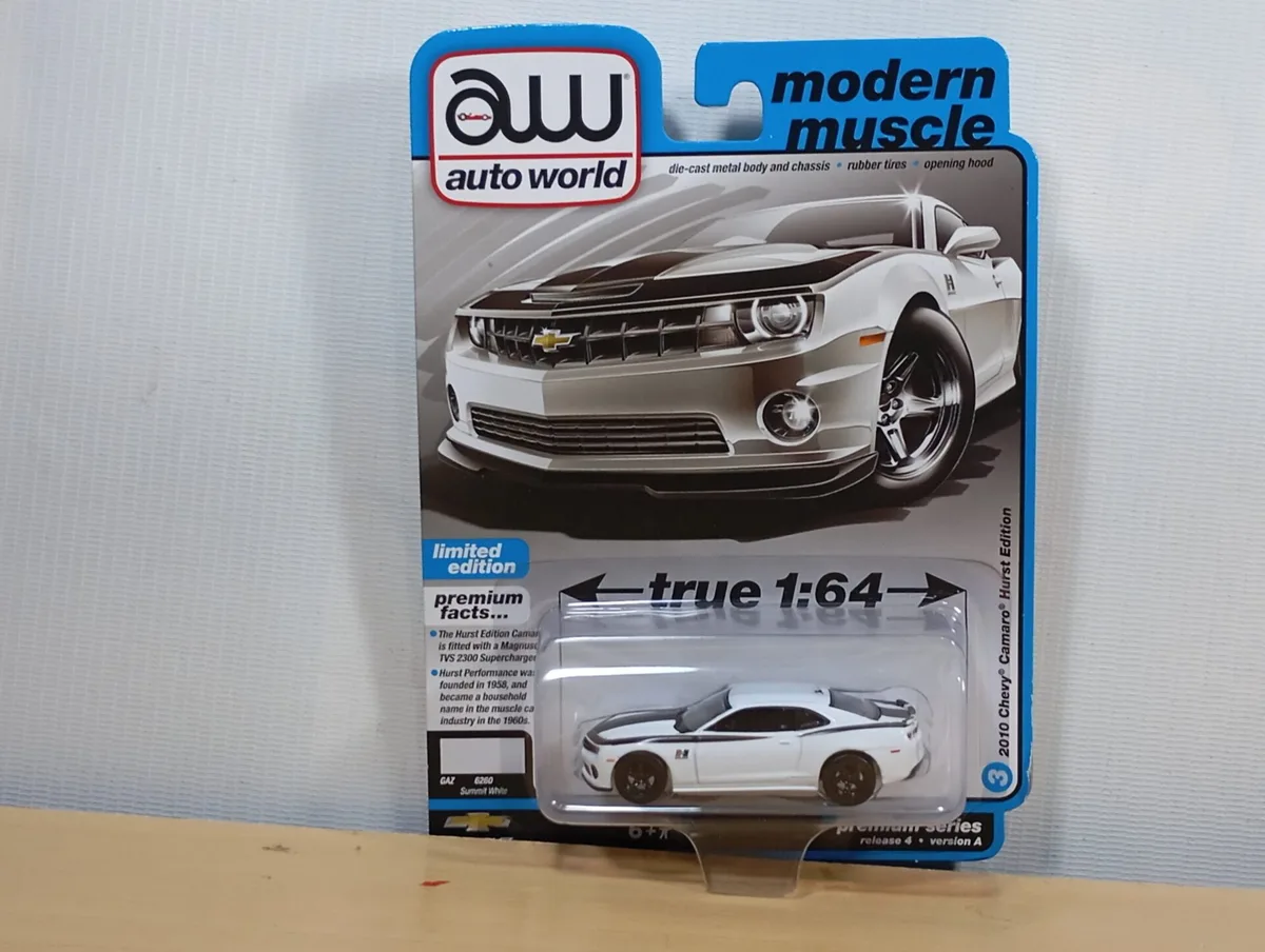 AUTO CHEVROLET CAMARO 2010