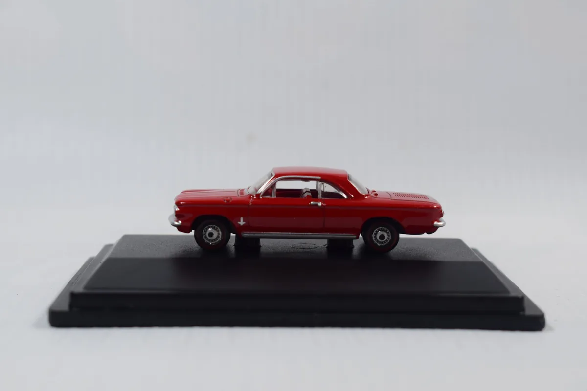  AUTO CHEVROLET CORVAIR COUPE