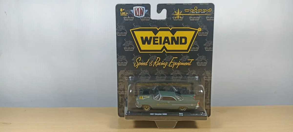 AUTO CHRYSLER 300C  1957