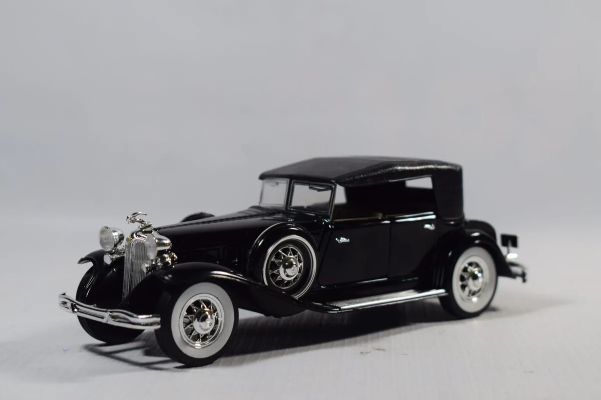 AUTO CLASICO CHRYSLER LEBARON 1932