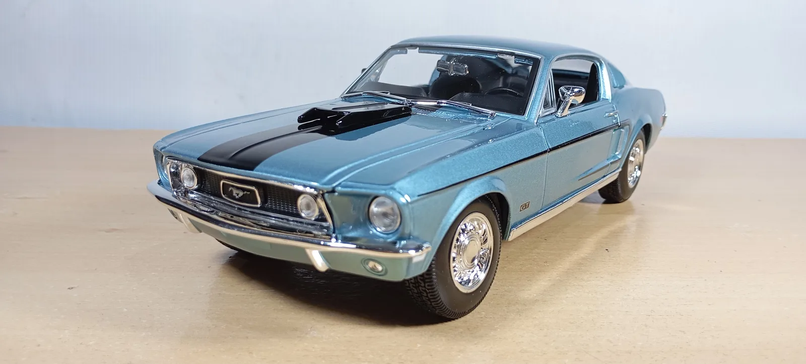 AUTO CLASICO FORD MUSTANG GT COBRA JET 1968