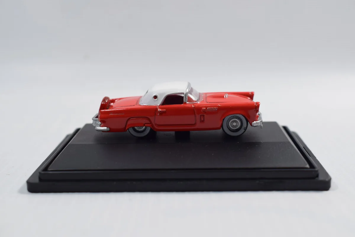  AUTO CLASICO FORD THUNDERBIRD