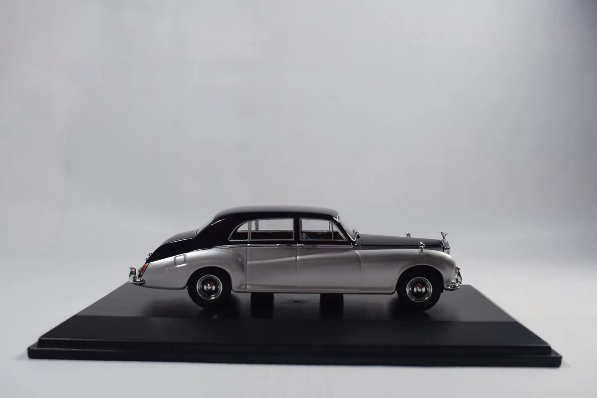 AUTO CLASICO ROLLS ROYCE PHANTOM V