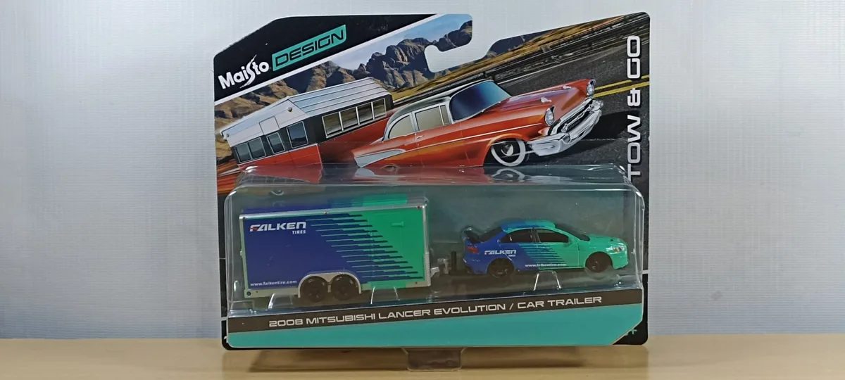 AUTO CON TRAILER MITSUBISHI LANCER EVOLUTION 2008