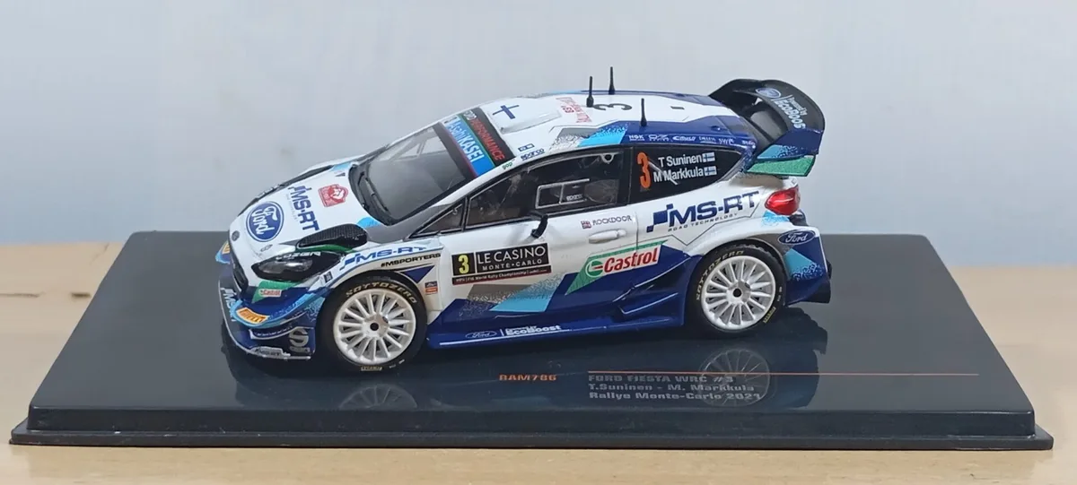 AUTO DE COMPETENCIA FORD FIESTA WRC Nº3 RALLIE 2021