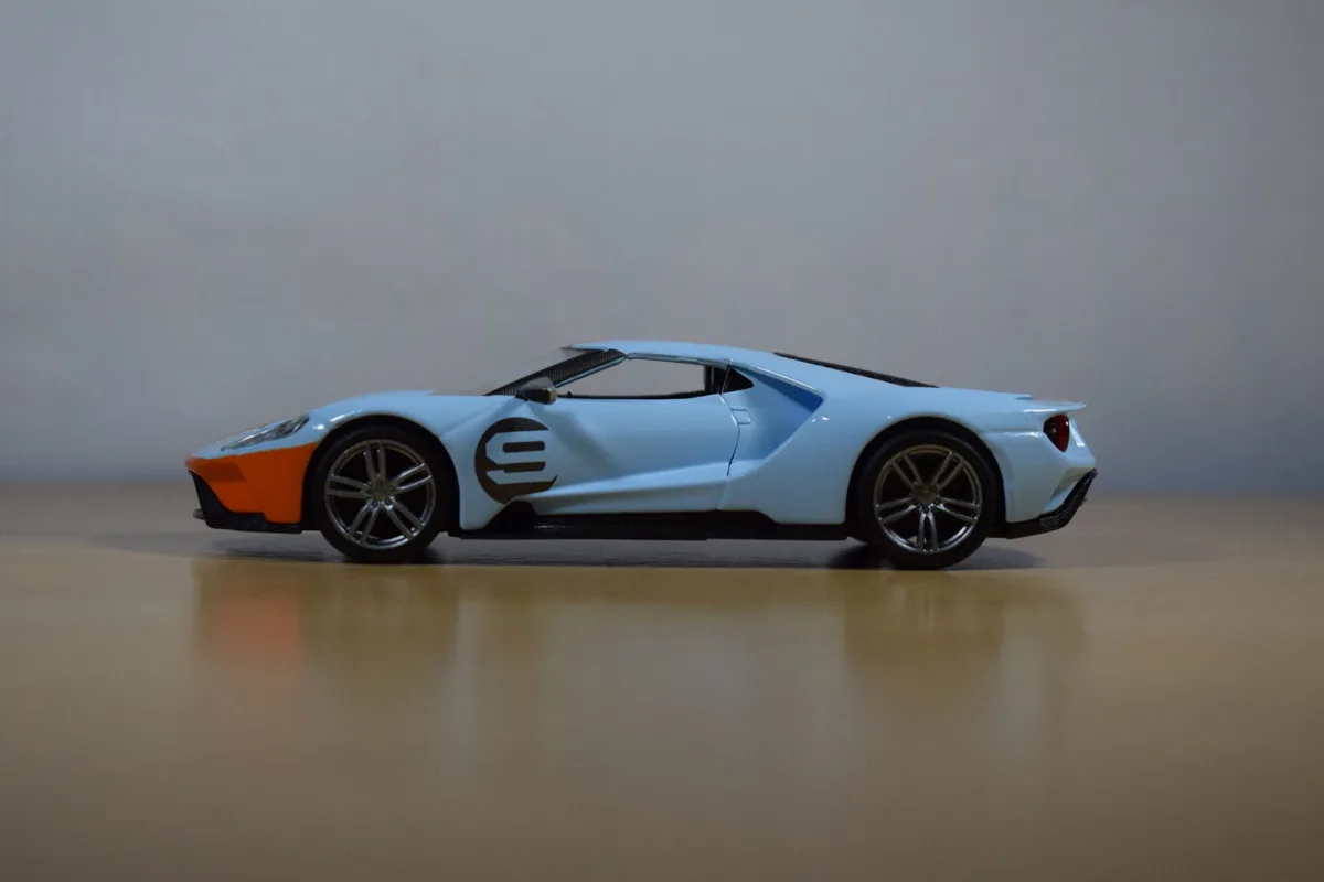 AUTO DE COMPETENCIA FORD GT N°9 GULF