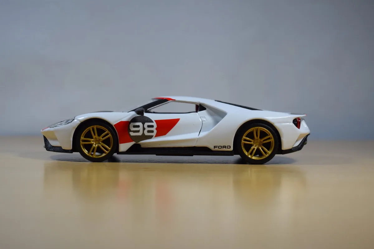 AUTO DE COMPETENCIA FORD GT N°98 2021
