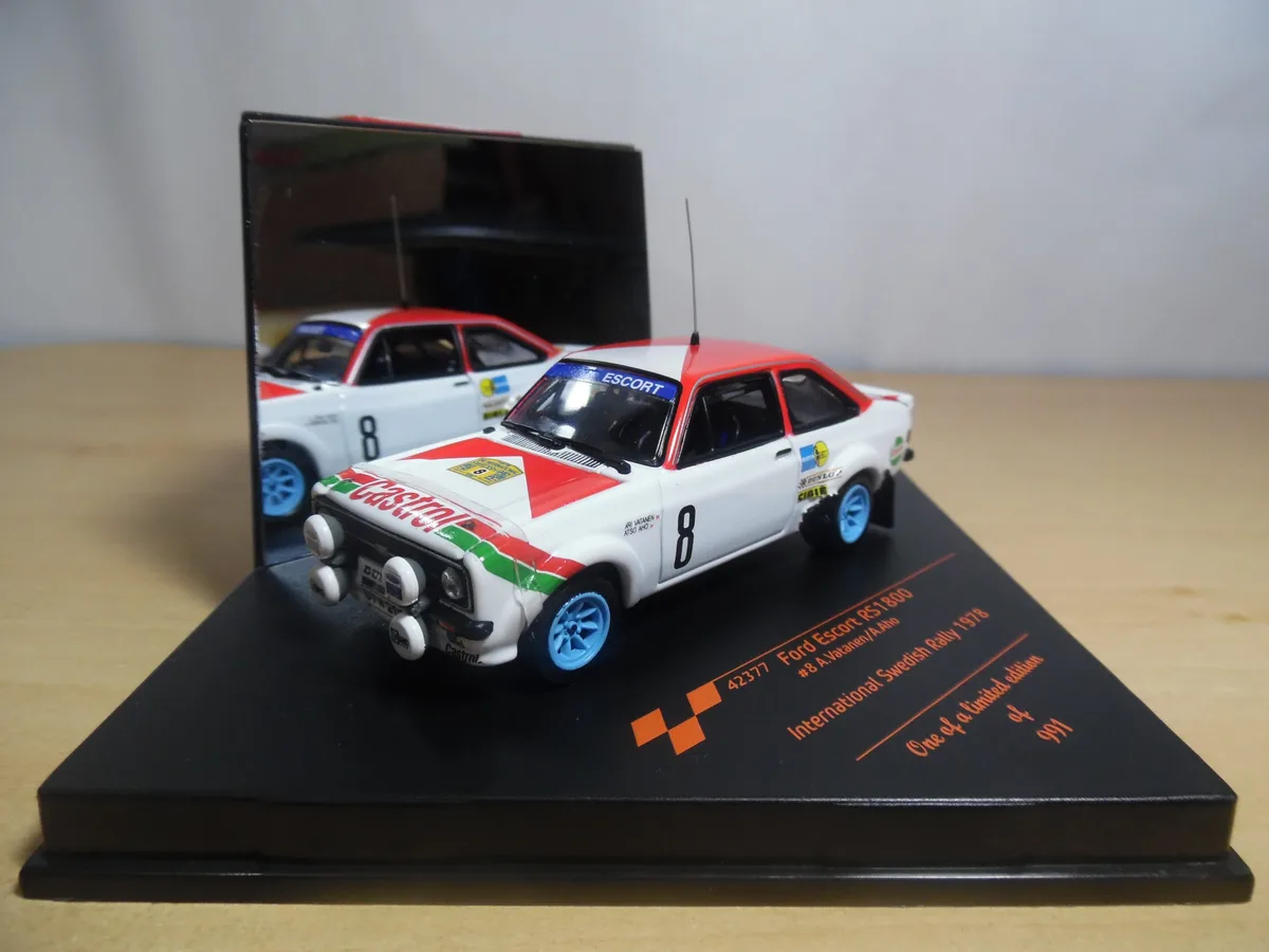 AUTO DE COMPETENCIA FORD SCORT RS 1800 Nº8