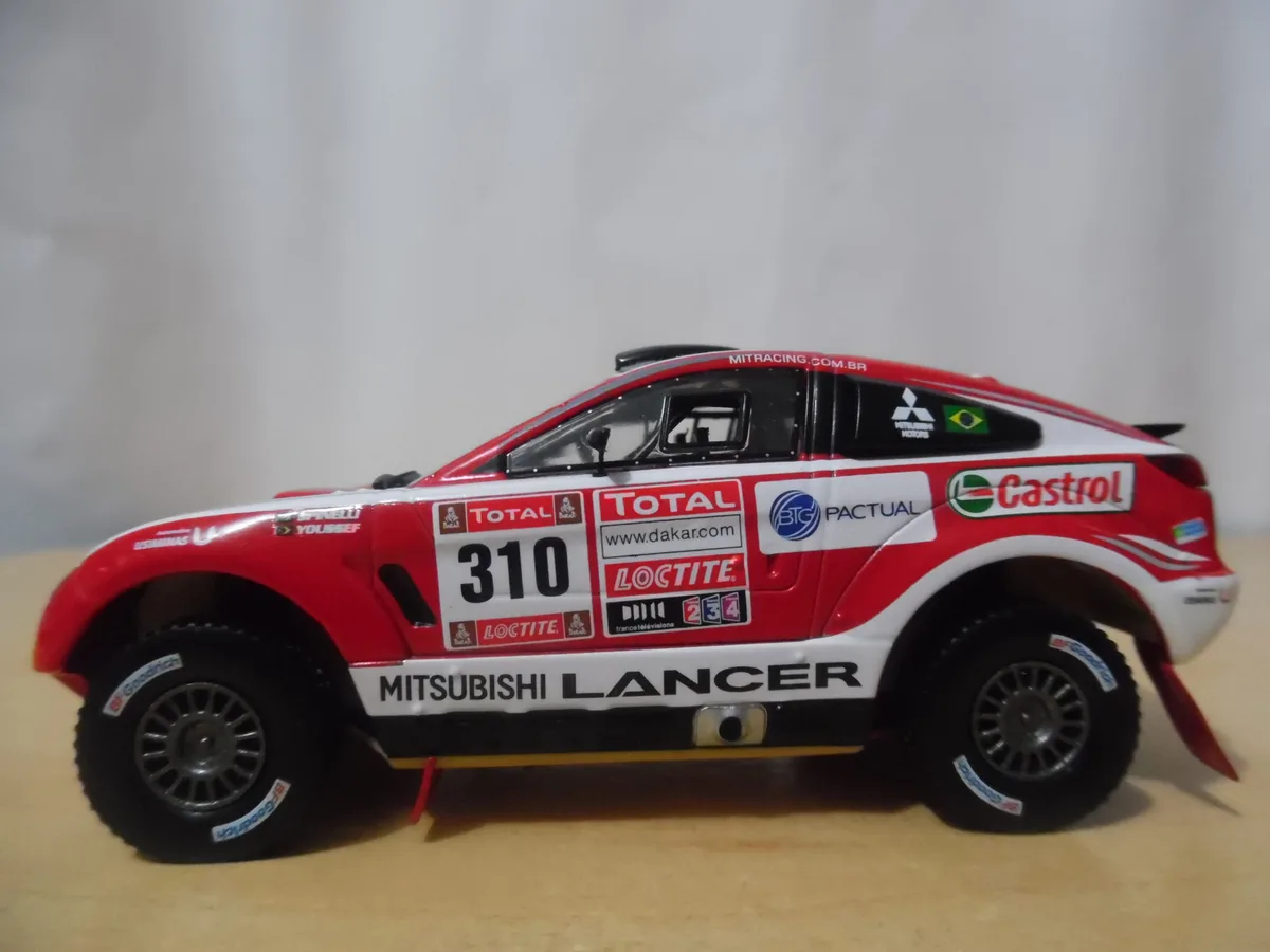 AUTO DE COMPETENCIA MITSUBISHI LANCER RACING Nº310