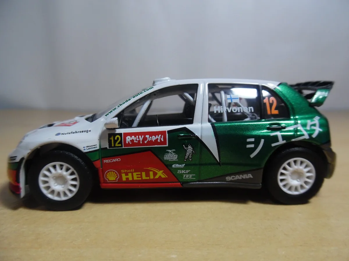 AUTO DE COMPETENCIA SKODA FAVIA WRC Nº12
