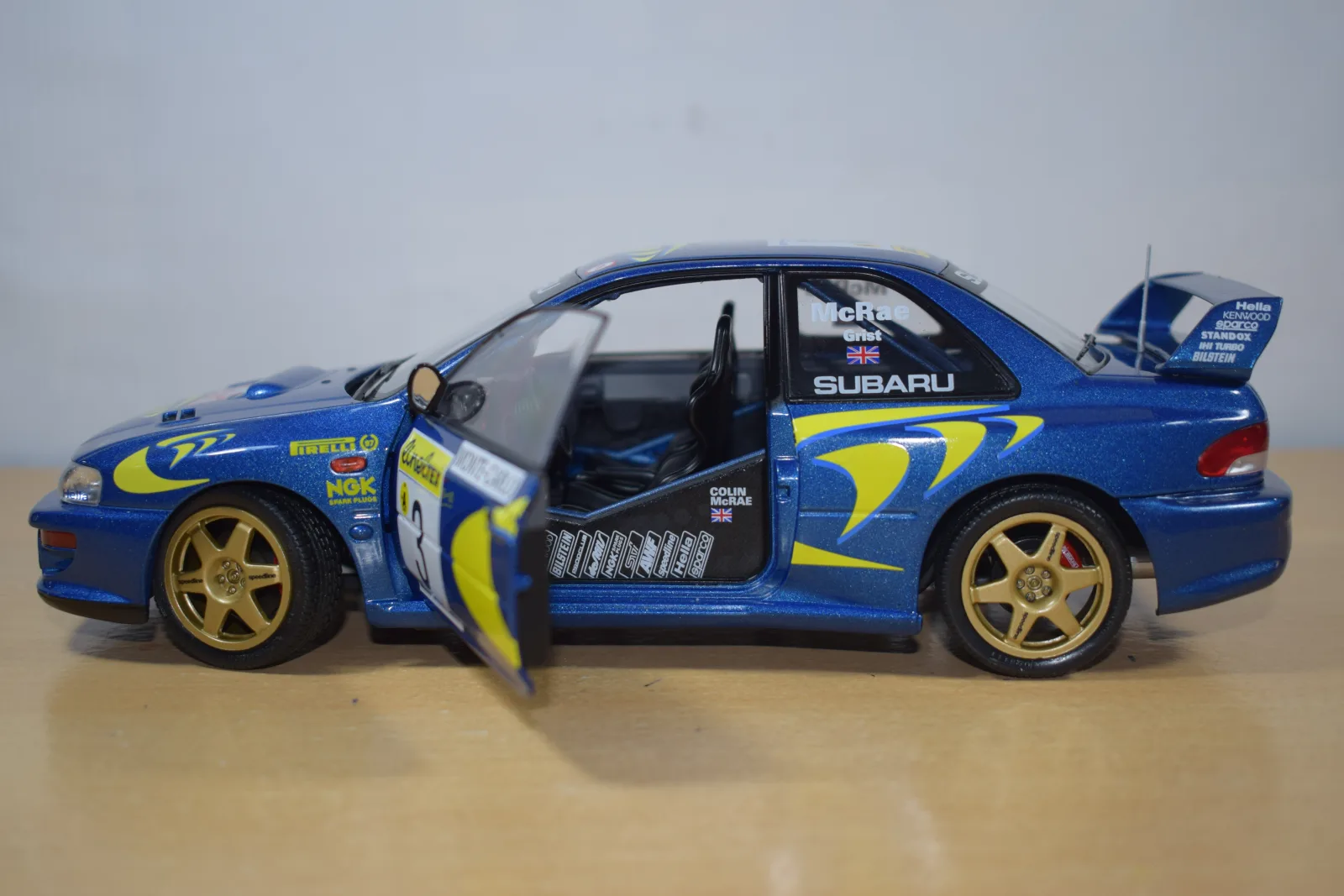 AUTO DE COMPETENCIA SUBARU IMPREZA22B 1998