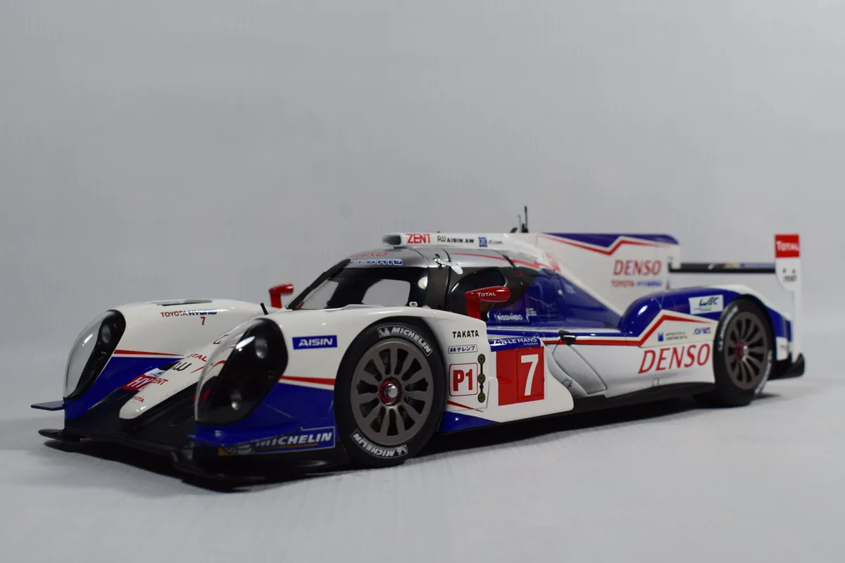 AUTO DE COMPETENCIA TOYOTA TS040 HYBRID 2014 N°7