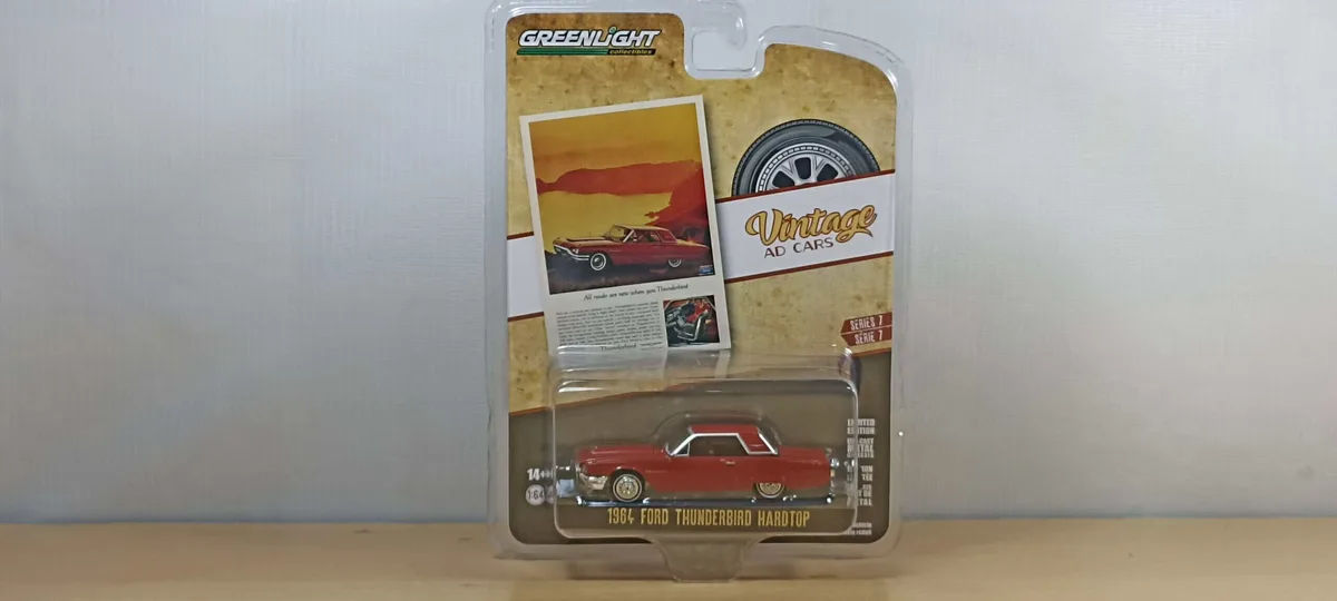 AUTO FORD THUNDERBIRD HARTOP 1964