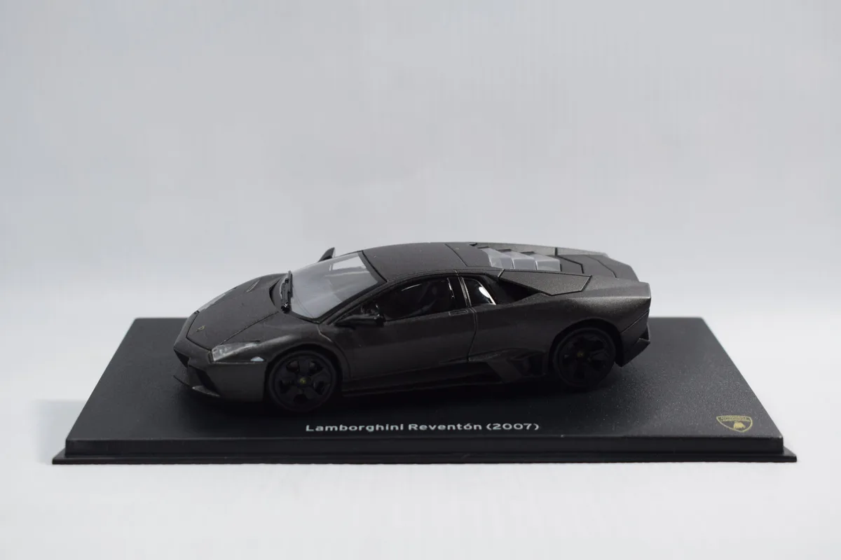 AUTO LAMBORGHINI REVENTON 2007