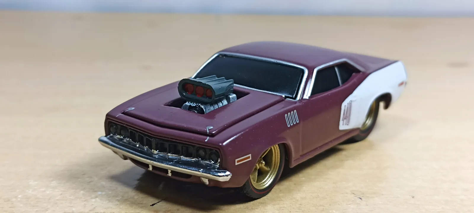 AUTO PLYMOUTH CUDA 440 1971