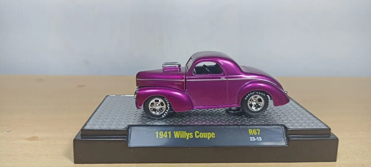 AUTO WILLYS COUPE 1941