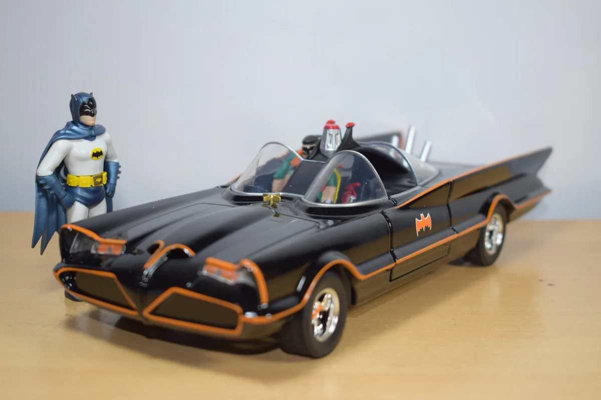 BATIMOVIL 6 BATMAN