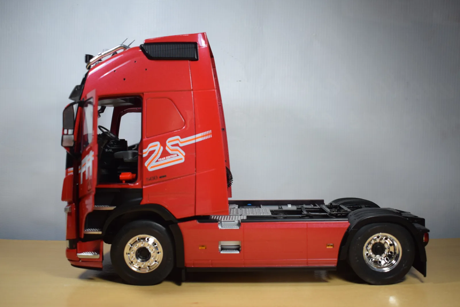 CABEZA TRACTORA VOLVO FH16 XL