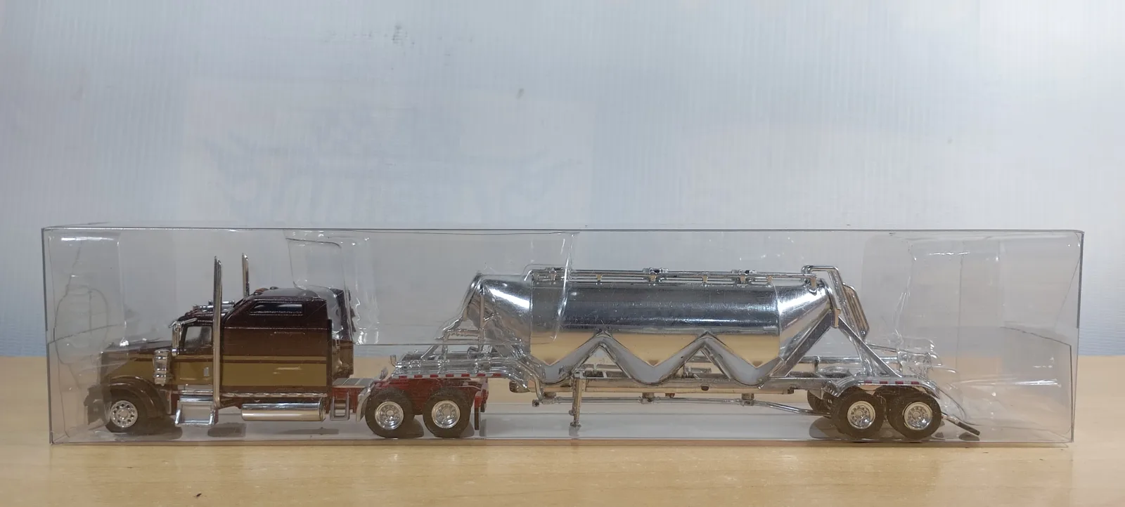 CAMION CISTERNA KENWORTH W900
