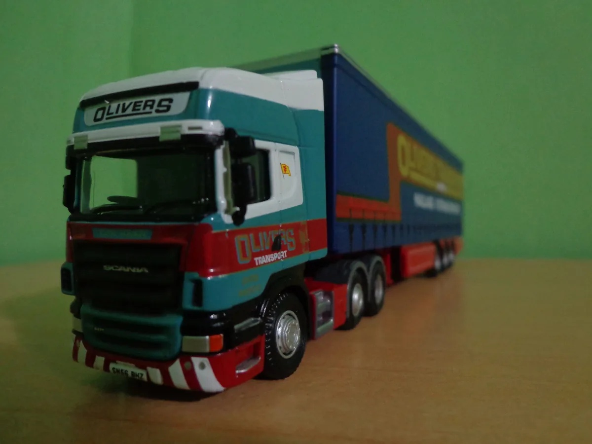 CAMION CONTAINER SCANIA R