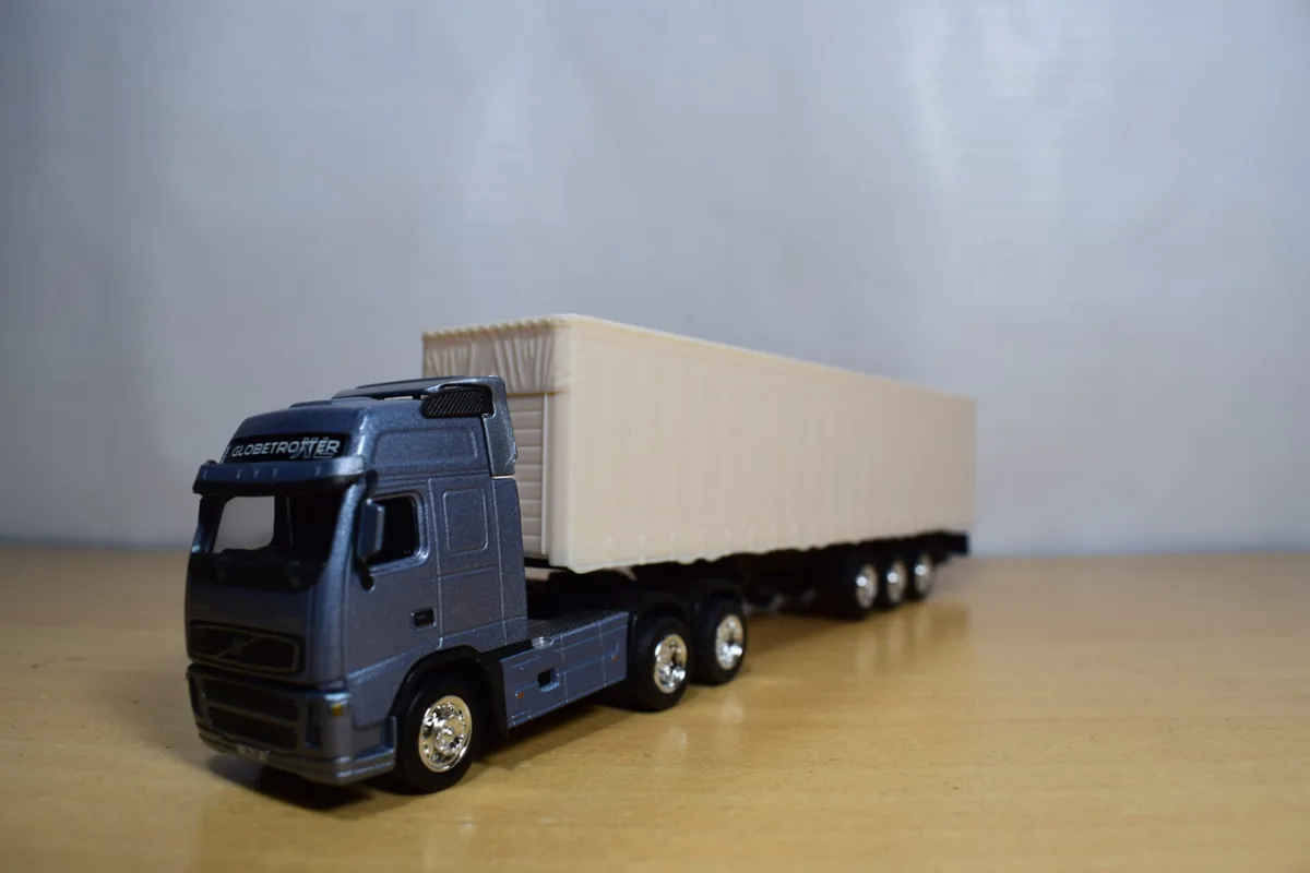 CAMION CONTEINER VOLVO FH12