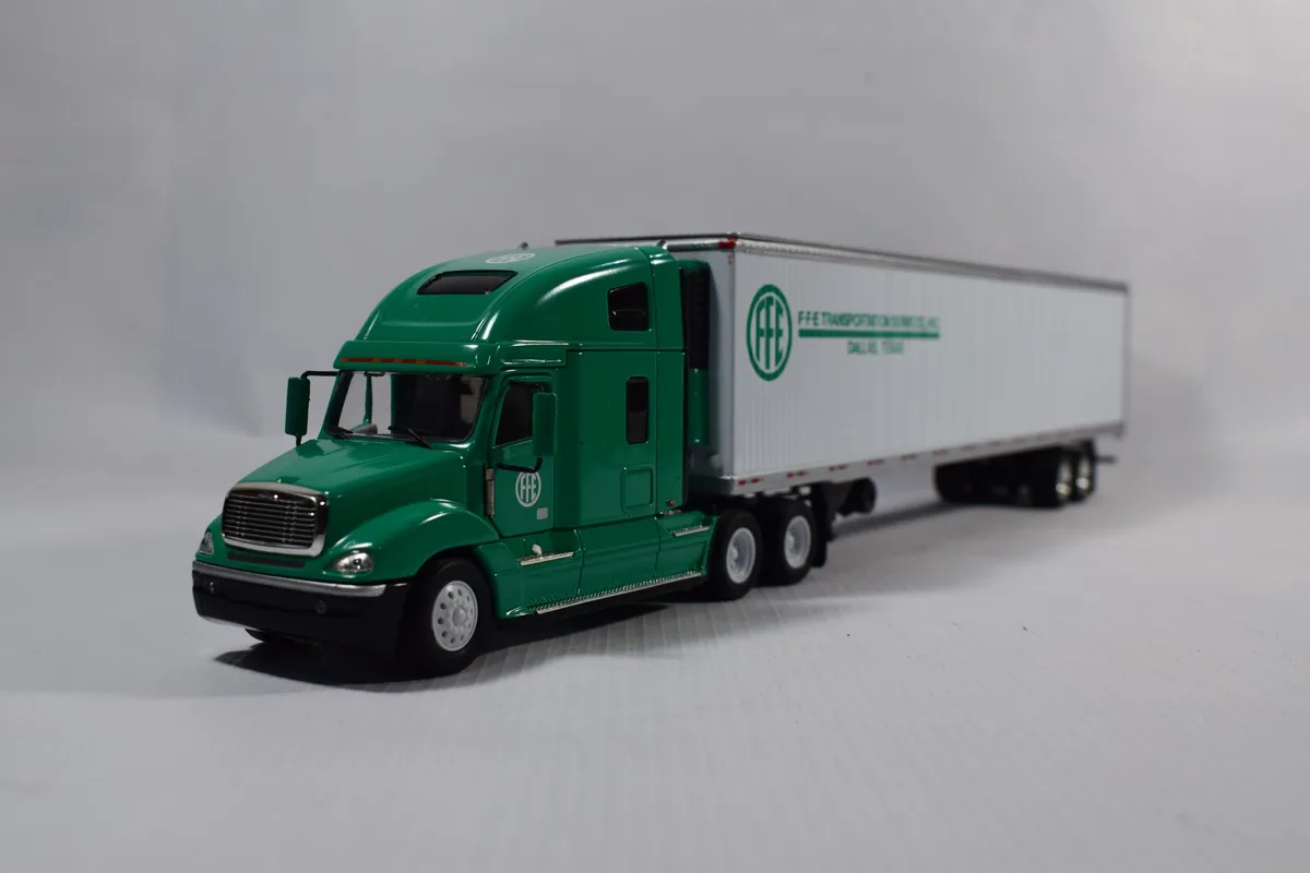 CAMION FRIGORIFICO FREIGHTLINER COLUMBIA
