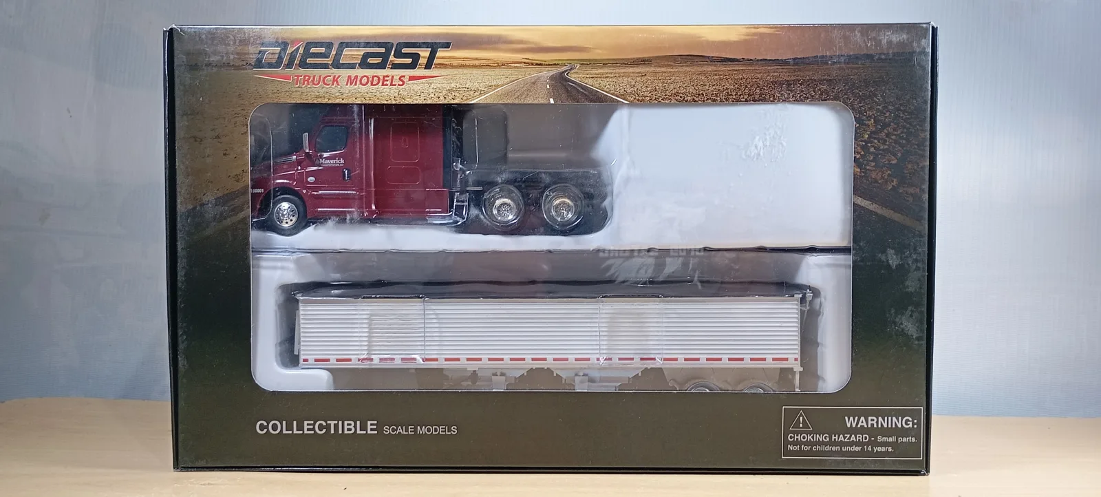 CAMION PORTAGRANOS FREIGTLINER CASCADIA MAVERICK