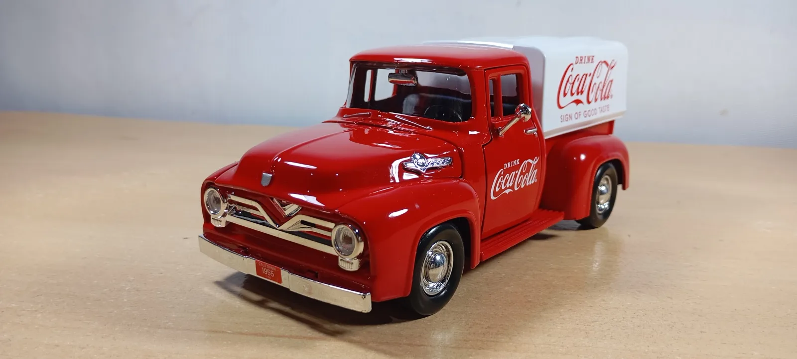 CAMIONETA FORD F-100 1955 DE COCA COLA