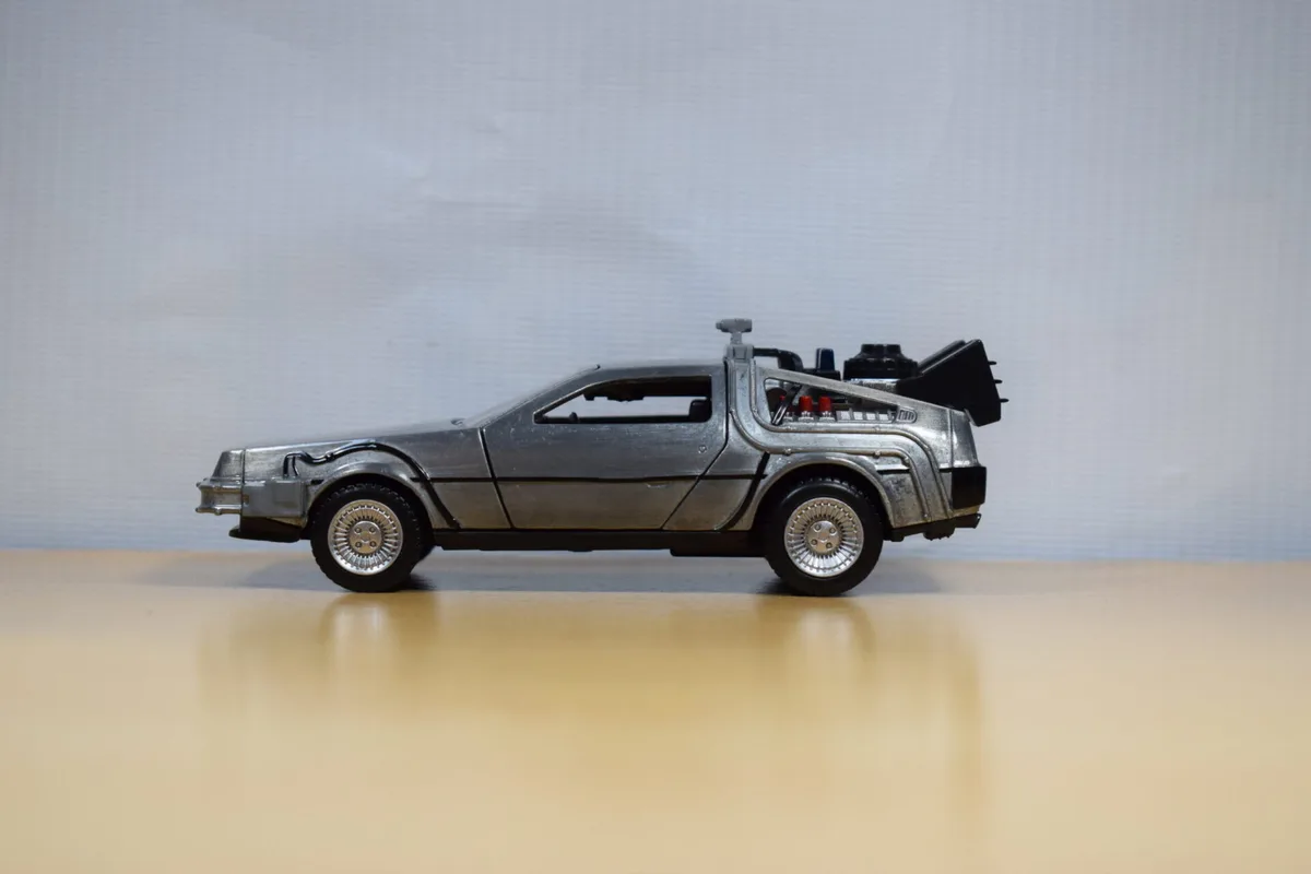 MAQUINA DEL FUTURO DE LOREAN