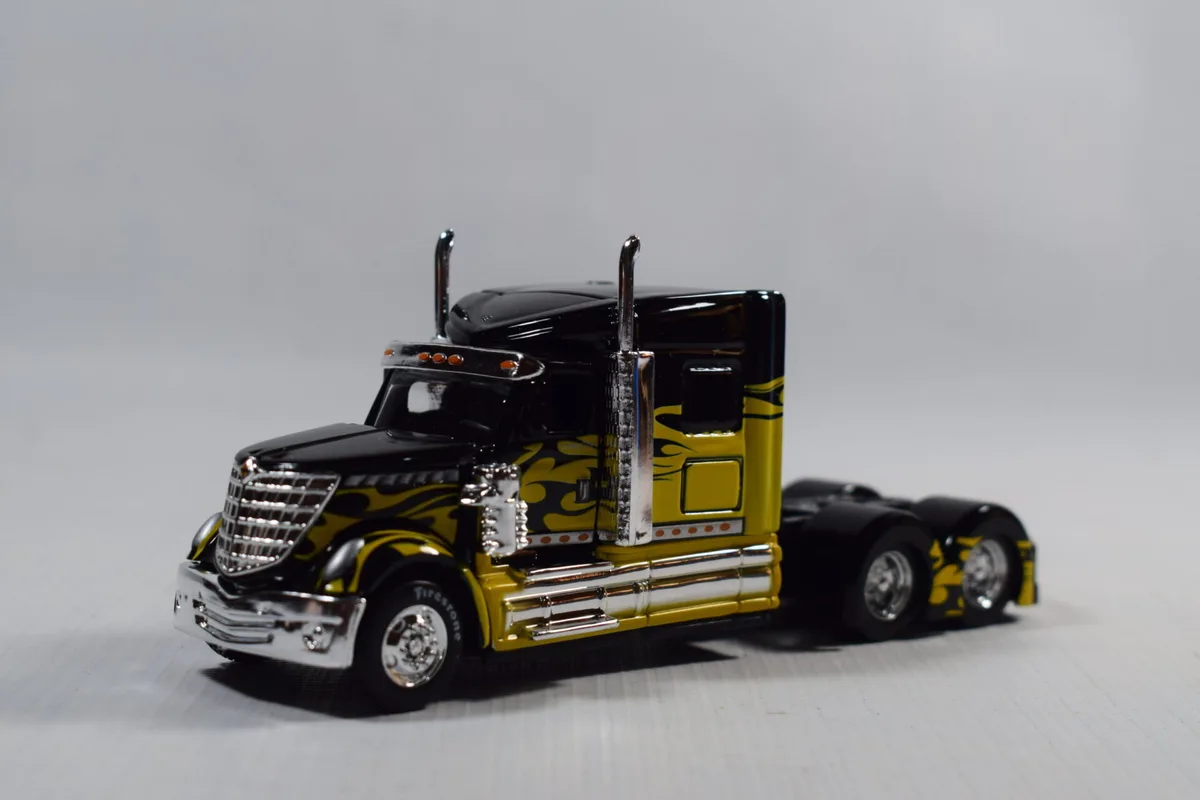 TRACTO INTERNATIONAL LONESTAR