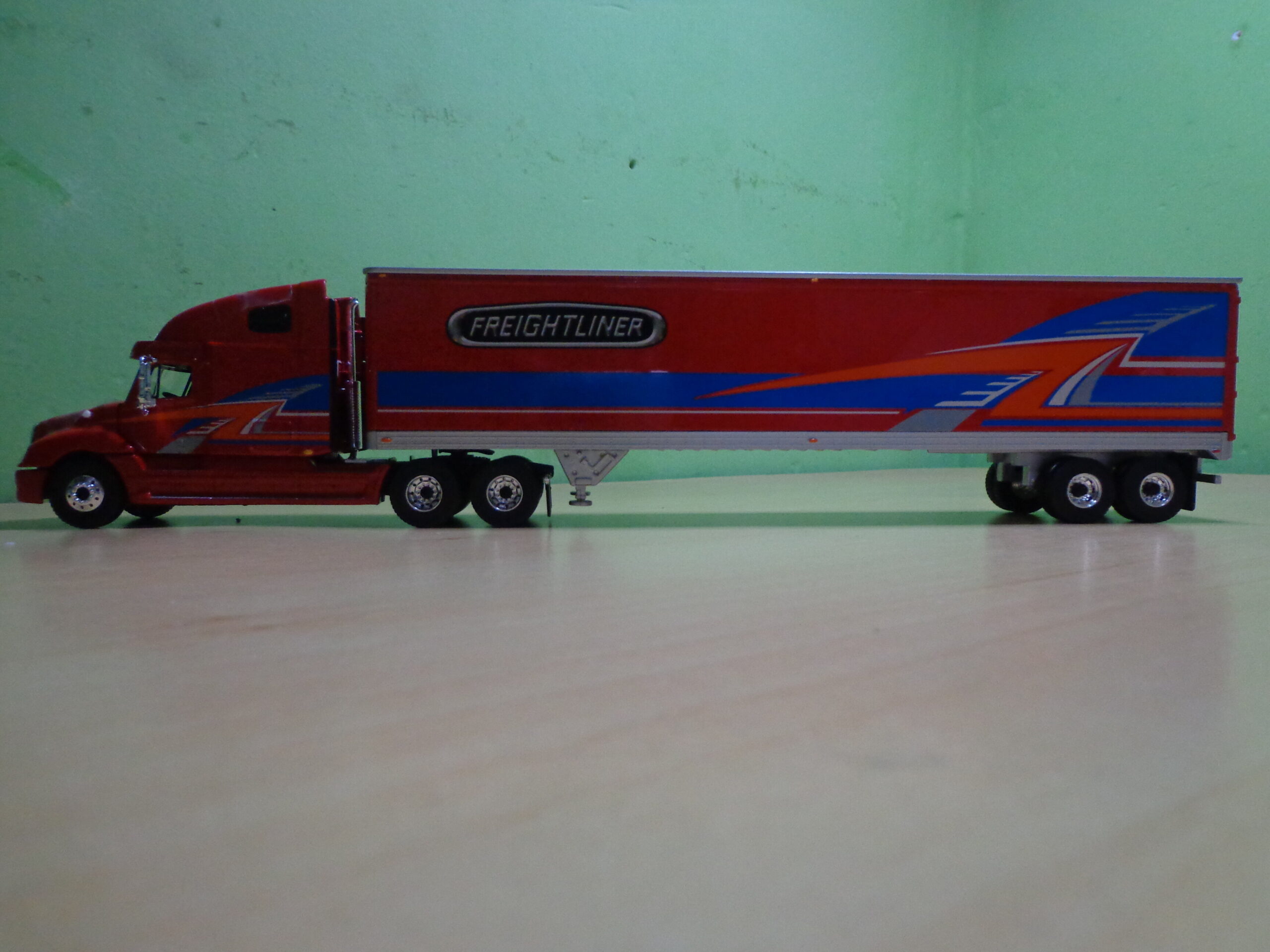 CAMION CONTAINER FREIGHTLINER COLUMBIA - Imagen 2