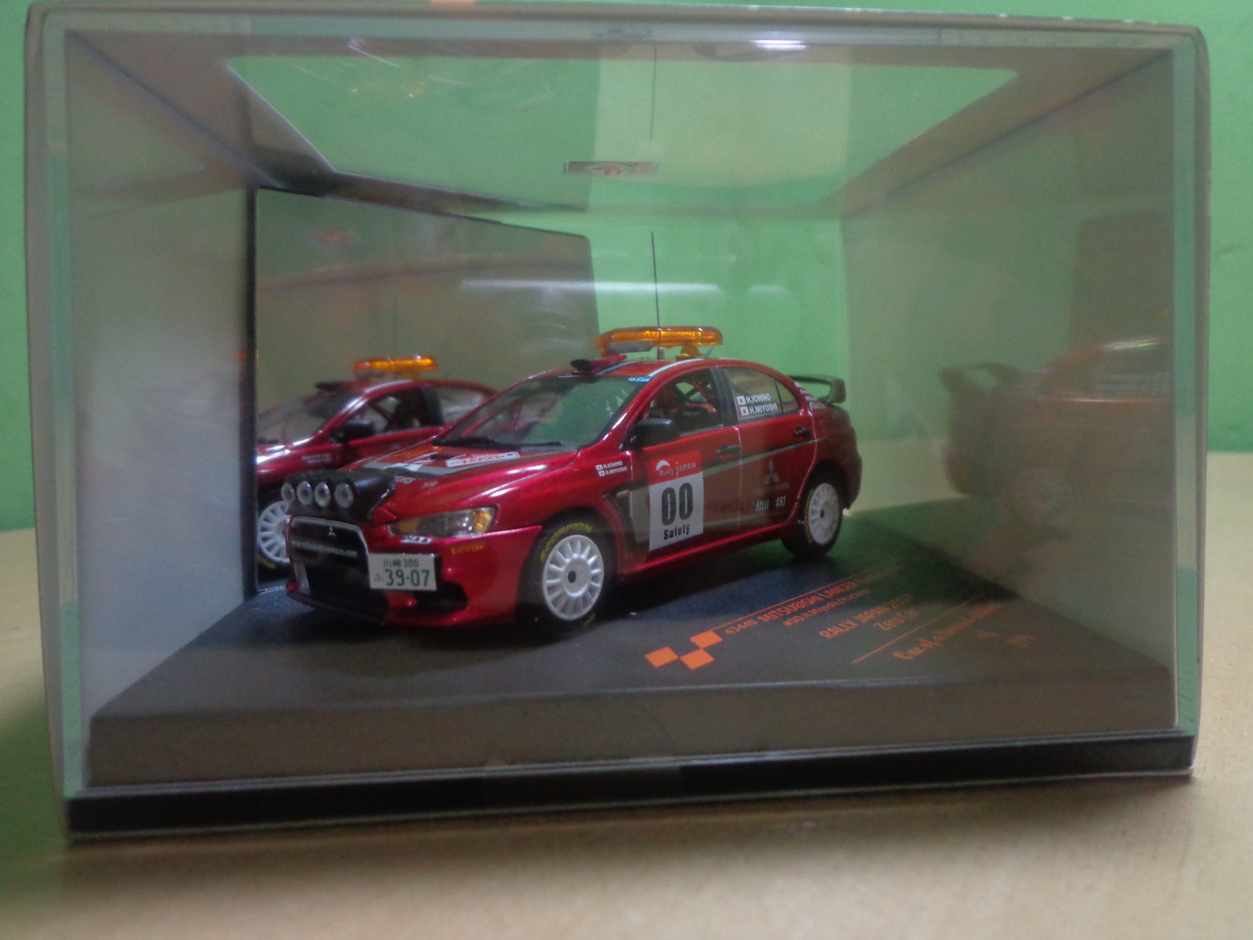 AUTO DE COMPETENCIA MITSUBISHI LANCER EVOLUTION X - Imagen 2