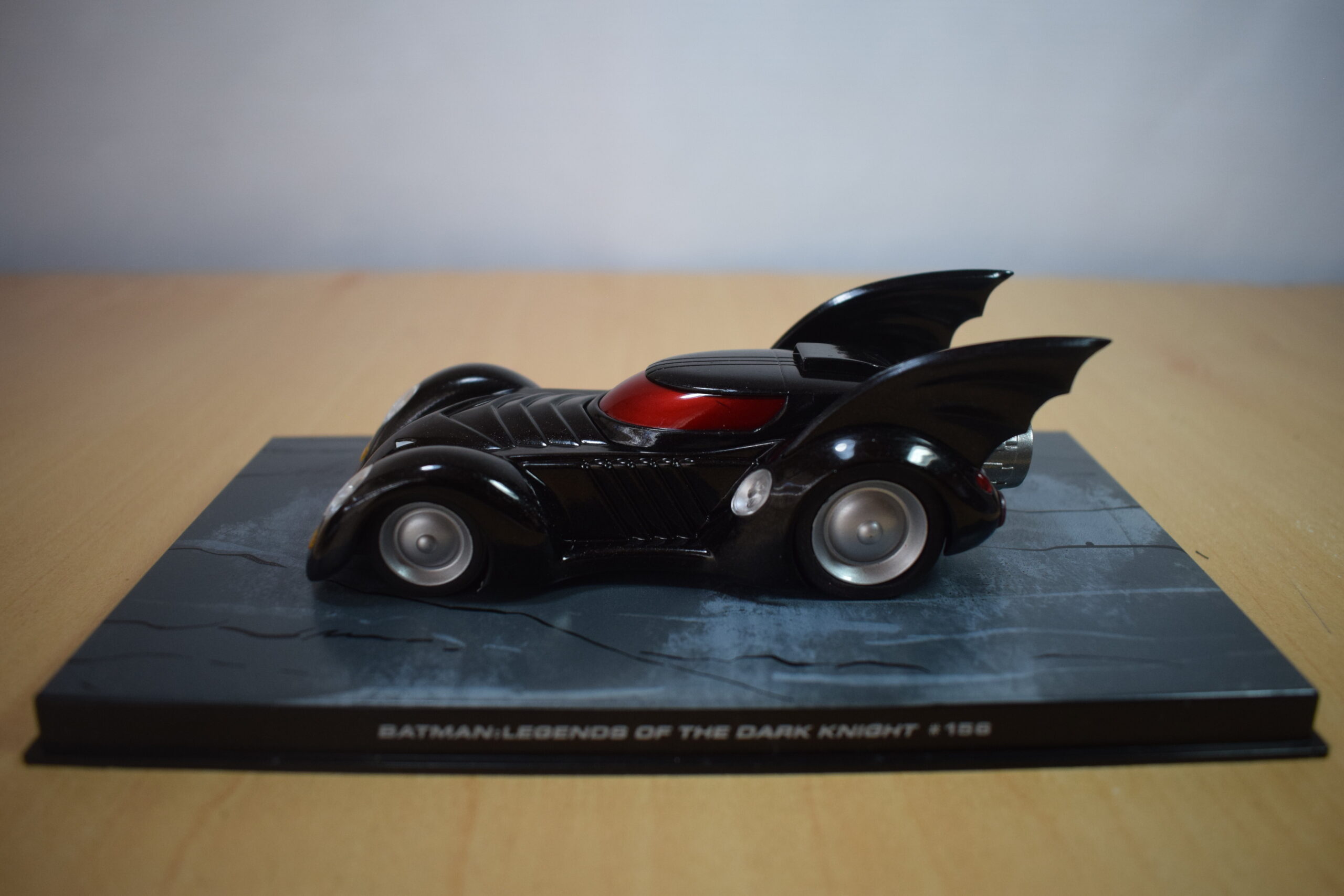 BATIMOVIL DARK KNIGHT Nº156