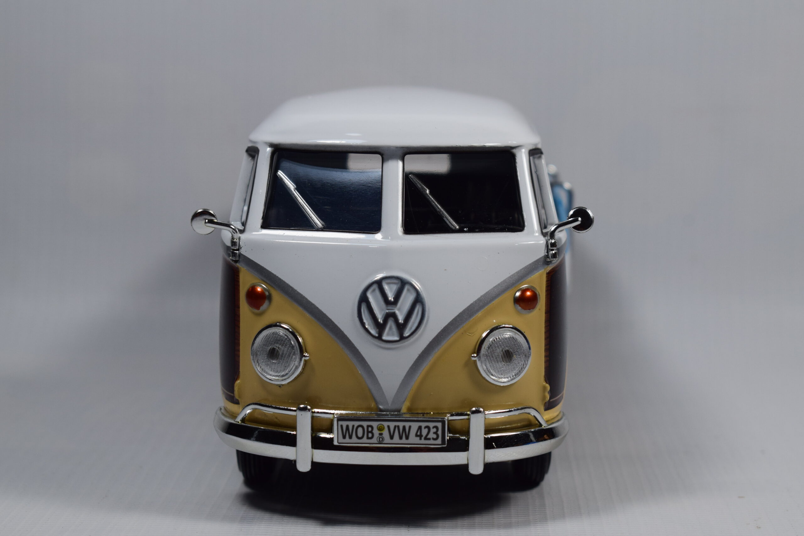 COMBI VOLKSWAGEN VAN TYPE 2 TI - Imagen 6