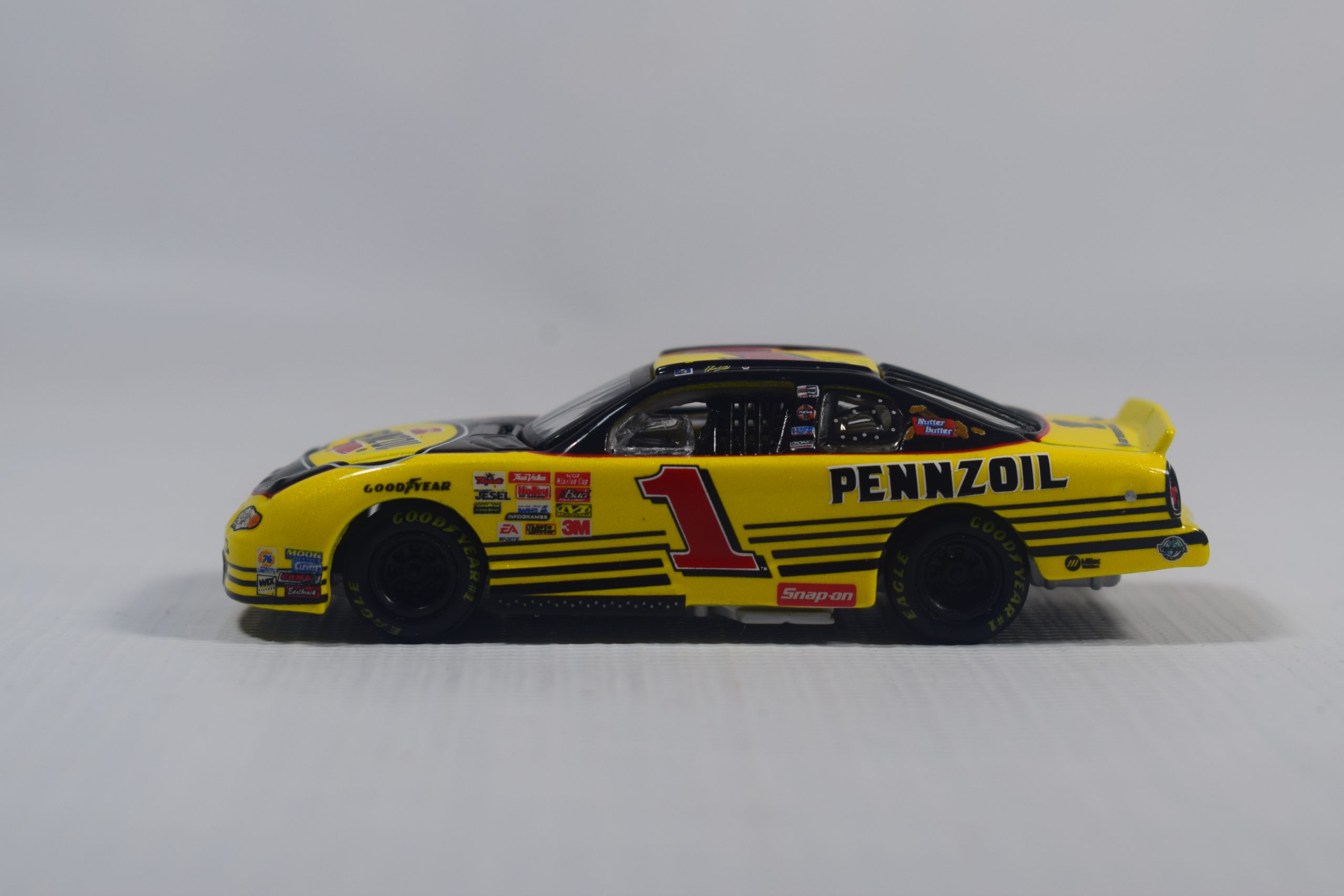 AUTO DE COMPETENCIA EN FILTRO DE PENNZOIL N°1 - Imagen 4