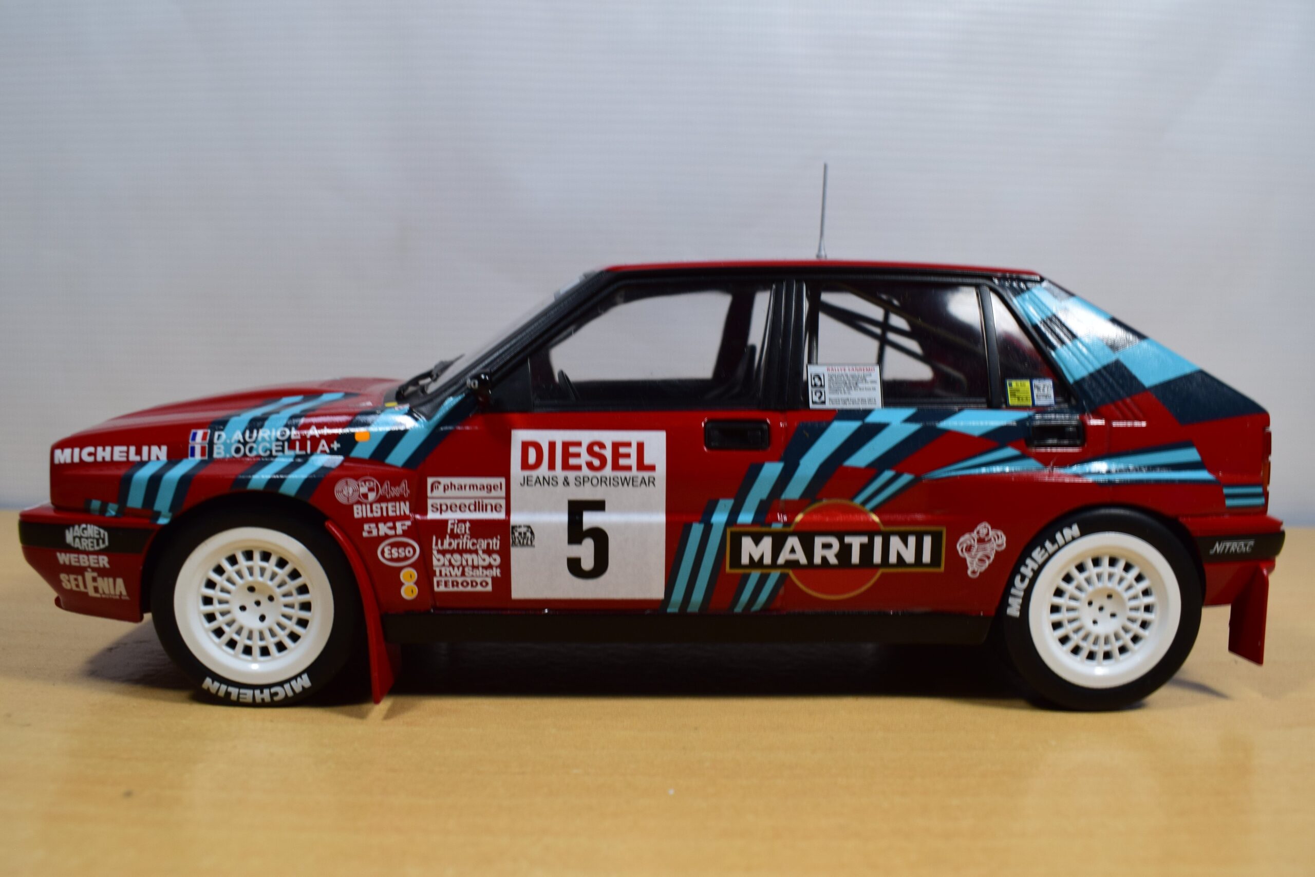 AUTO DE COMPETENCIA LANCIA INTEGRALE 16V Nº5 - Imagen 3