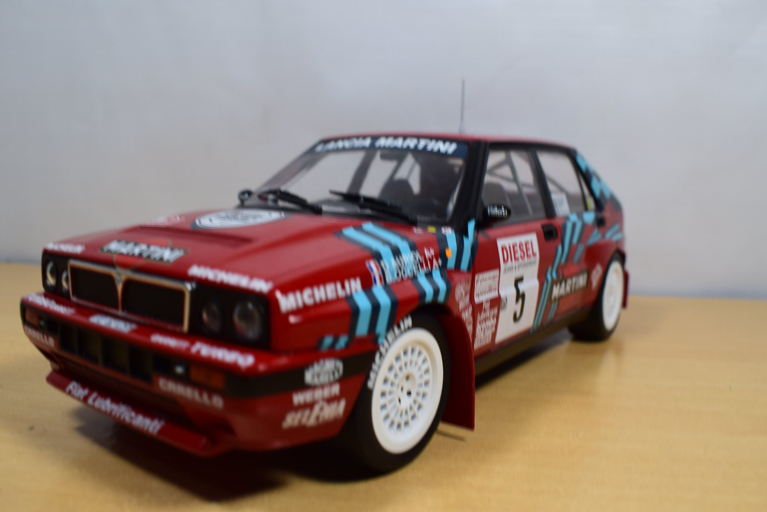 AUTO DE COMPETENCIA LANCIA INTEGRALE 16V Nº5