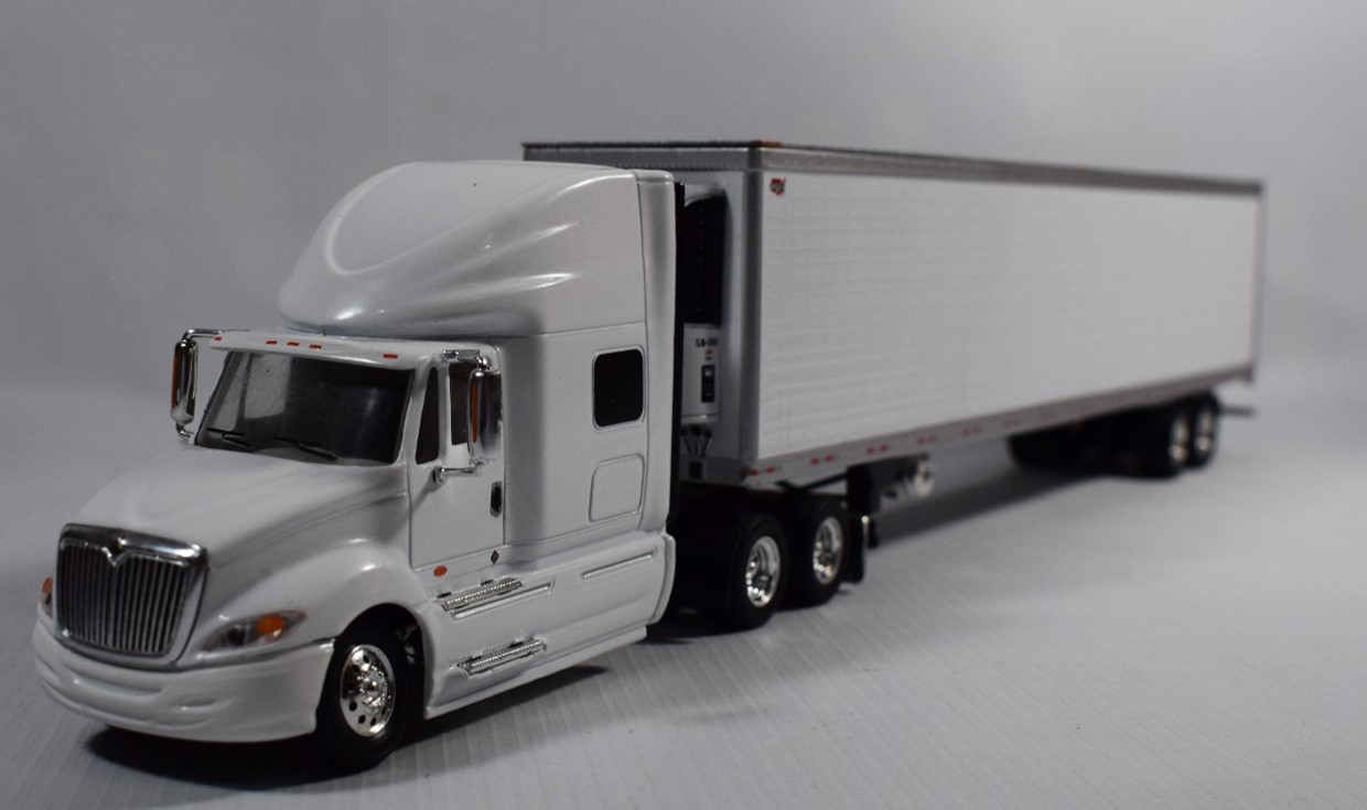 CAMION FRIGORIFICO INTERNATIONAL PRO STAR