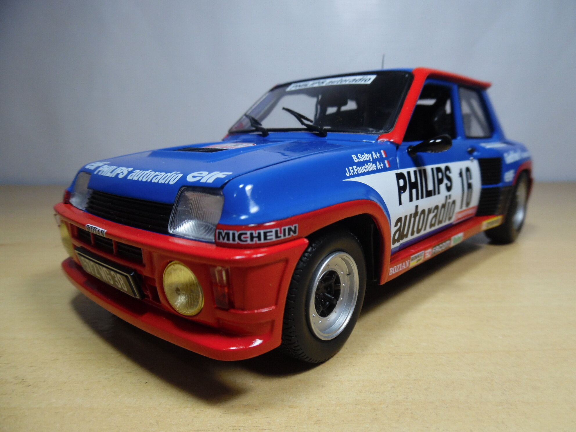 AUTO DE COMPETENCIA RENAULT R5 TURBO GRB TDC Nº16 1984