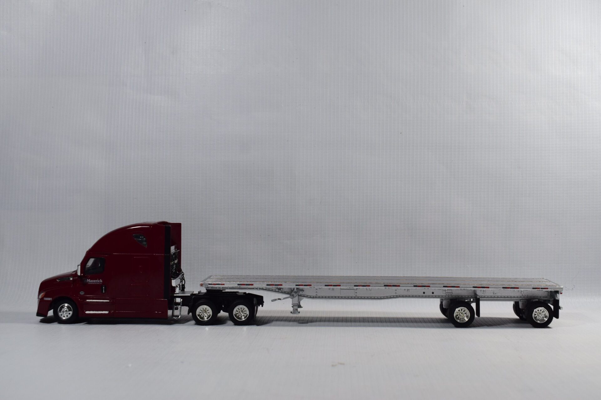 CAMION PLATAFORMA FREIGHTLINER CASCADIA P40 - Imagen 3