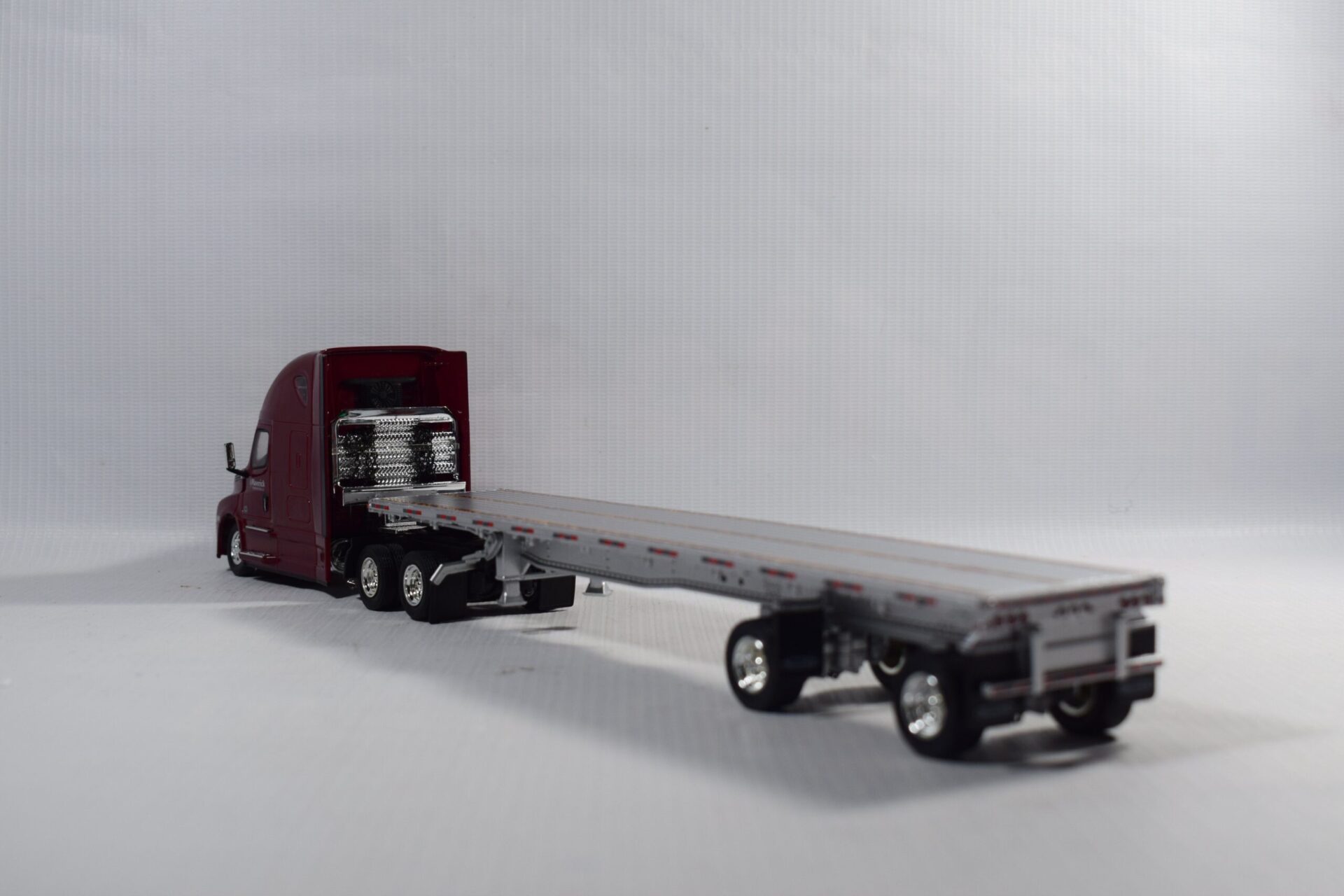 CAMION PLATAFORMA FREIGHTLINER CASCADIA P40 - Imagen 6