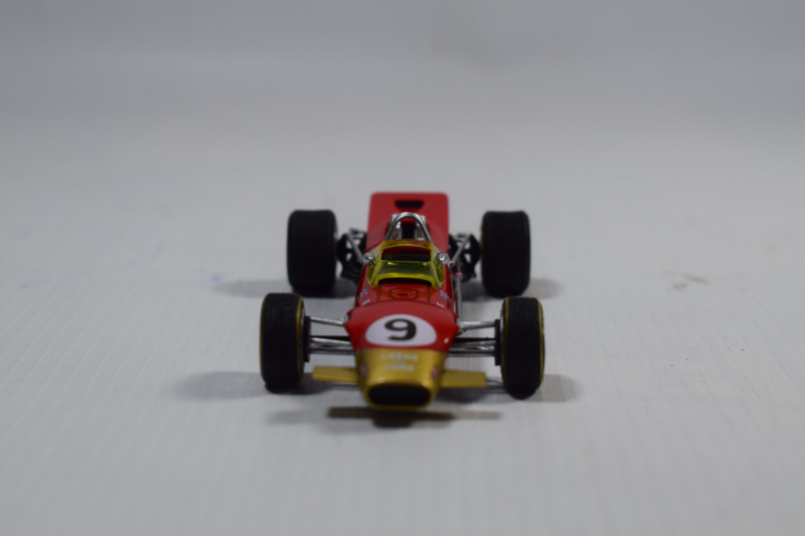 AUTO DE COMPETENCIA LOTUS 49B-1968 GRAHAM HILL - Imagen 5