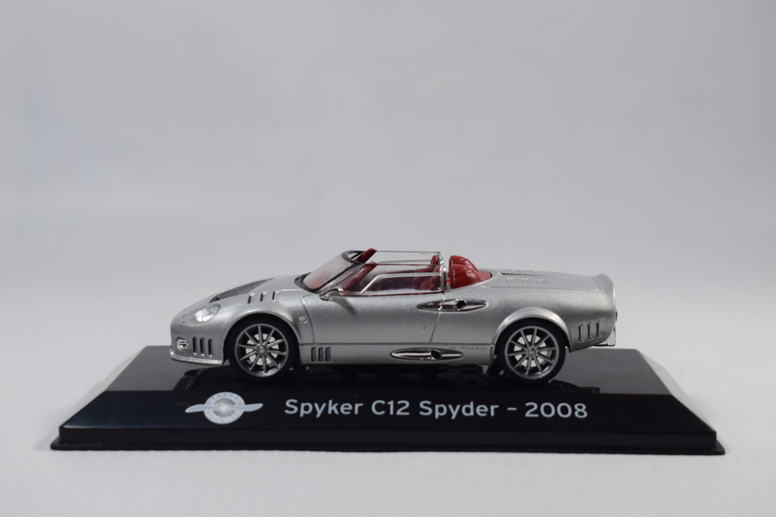AUTO SPYKER C12 SPYDER 2008