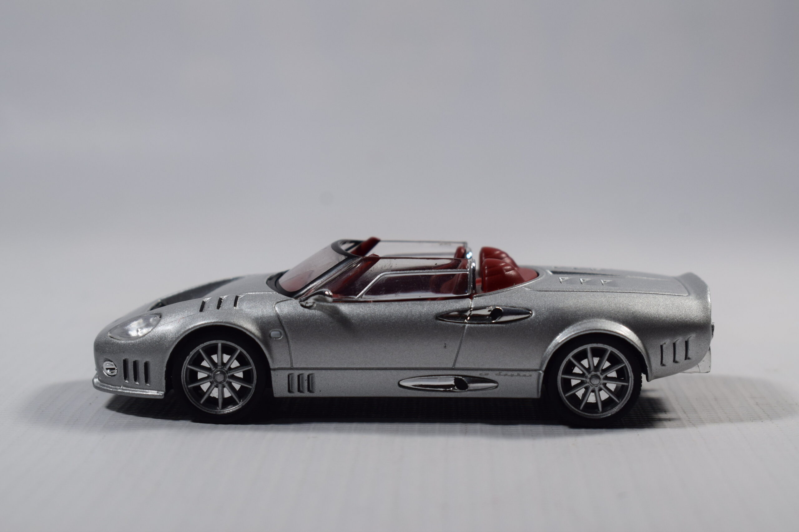 AUTO SPYKER C12 SPYDER 2008 - Imagen 3